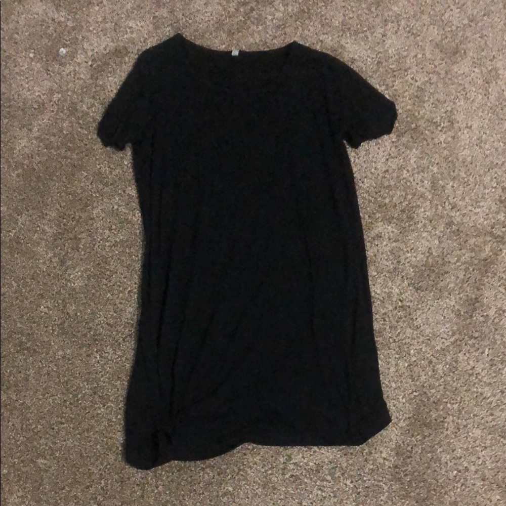 Black Short Sleeve Dress